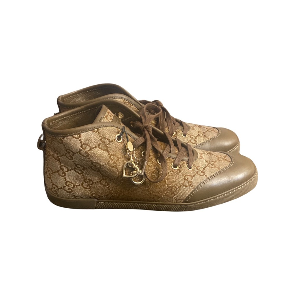 Gucci shoes